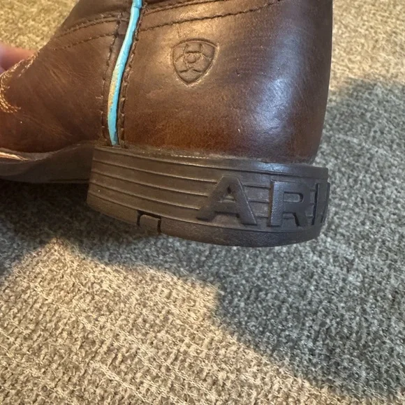 Ariat Bright Eyes 2 Easy Fit western boots (Style: 10040328) Size 9 - Picture 10 of 11